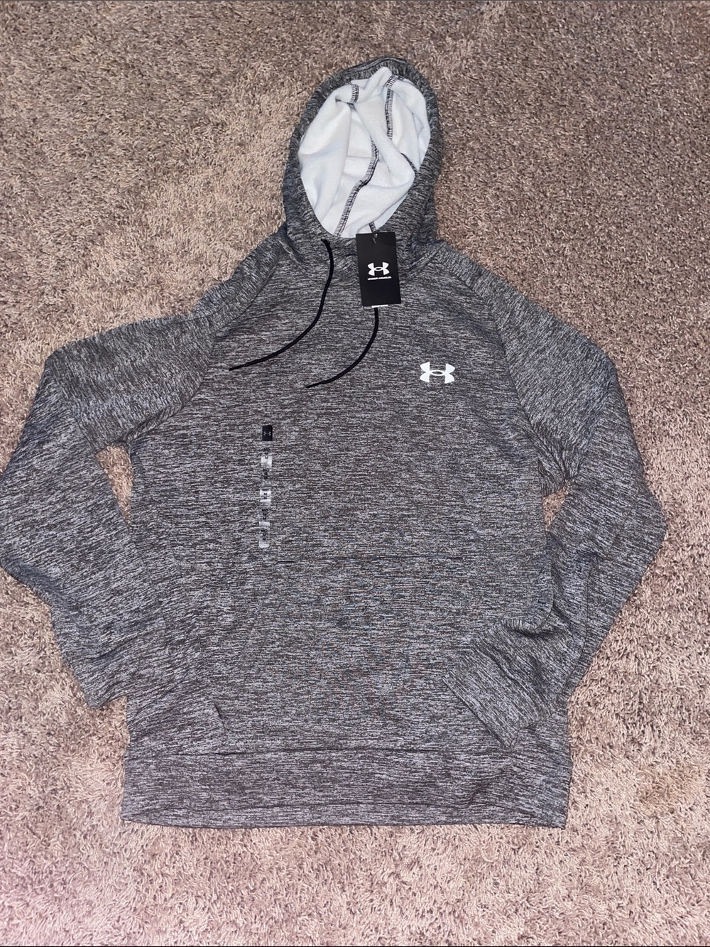 NWT Under Armour Men's Heather Gray fleece lined Hooded Pullover size medium